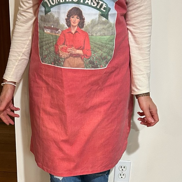 Vintage apron with red tomato paste - fun - Picture 7 of 7